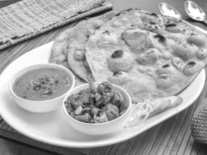 3 Pulkha ( Kurma + Chutny )