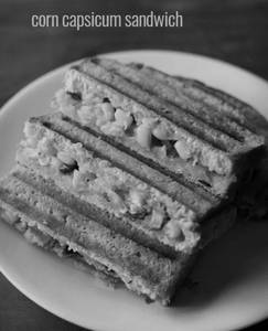 Corn & Capsicum Sandwich {jamboo Grilled}