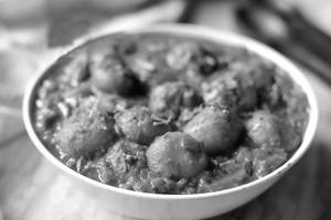 Dum aloo Kashmiri