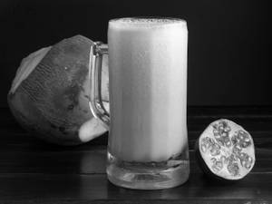 Tender Coconut Pomegranate Juice (750 ml)