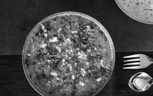 Achari Dal Khichdi + Papad + Pickle [600 Ml]