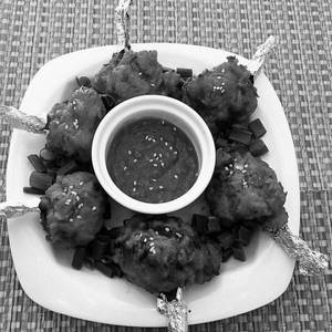 Chicken Lollipop(6 Pcs)