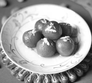Gulab Jamun