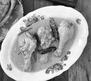 Chicken Rezala [2pcs]