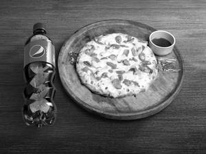 7" Farm Fresh Pizza + Pepsi (600 Ml)                  