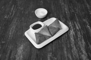 Veg Manchurian Samosa [4 Pieces]