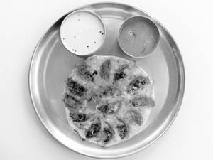 Tomato Uttapam