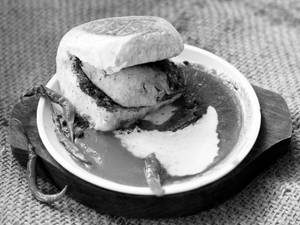 Butter Vada Pav