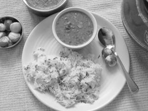 Dal Tadka With White Rice, Sindhi Papad, Dahi And Achar