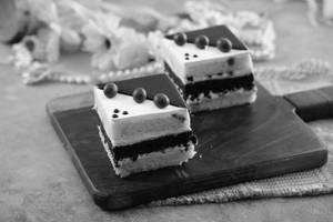 Choco Vanilla Pastry