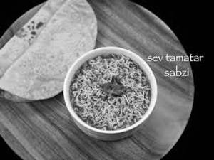 Sev Tamatar With 4 Chapati
