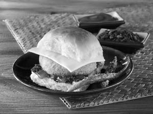 Classic Vadapav