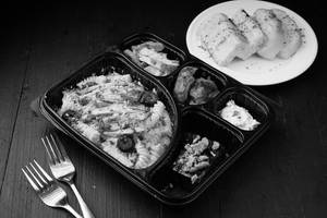 Fusilli With Chicken In Cream Sauce Combo