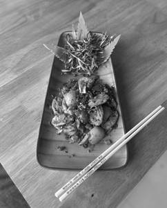 Lotus Stem In Sweet Chilli