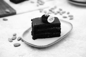 Almond Rocher Pastry