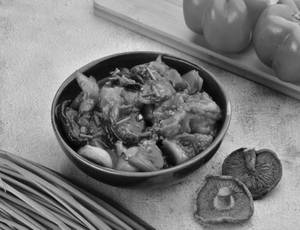 Hunan Chicken With Shiitake Mushroom
