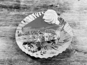 Strawberry Pastry (1 Pc)