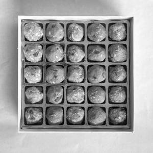 Panjiri & Besan Ladoo Box (25pcs)