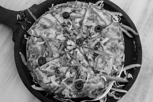 8" Giardiniera Pizza