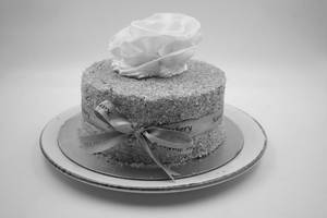 Strawberry Premium Cake 1kg