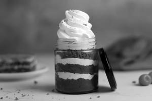 Red Velvet Jar Cake