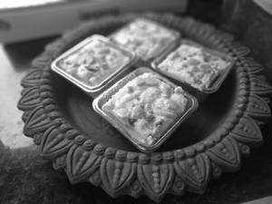 Ice Cream Sandesh (4pcs)