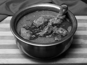 Aagri Chicken Handi [half] 8 pcs
