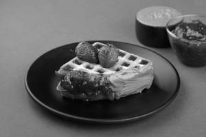 Choco Strawberry Waffle