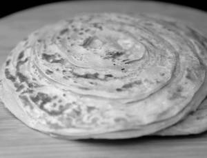 Paratha (1 Pc)