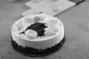 Black Forest Ice Cream Cake 900g