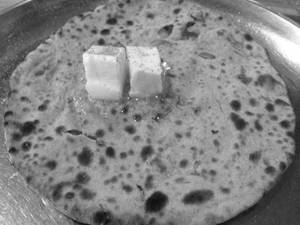 Tandoori Aloo Pyaz  Paratha