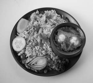 Pulao With Egg Curry 2pcs Salad And Chutney