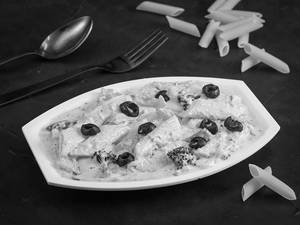 Jain Penne In Alfredo White Sauce Pasta