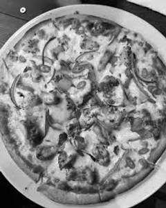 Mexican Chicken Pizza Medium - 6 Piece