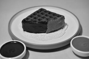 Brownie Milk & Dark Waffle (1 Pc)