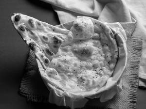 Butter Naan( 1pcs)