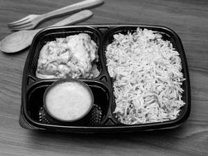 Dum Pulao+chicken Rezala(2 Pcs)+doi Tray