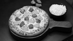 8" Chicken Tikka Pizza