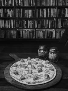 Chicken Makhani Pizza