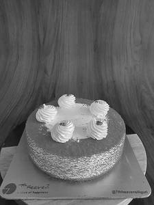 Red Velvet Cheese Cream Cake