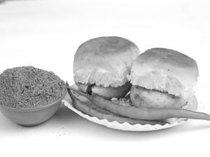 Masala Vada Pav (2)