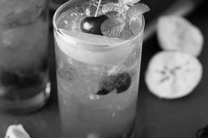 Pomegranate Mojito Large (500ml)