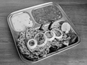 Mix Veg Kulcha With Chole