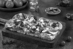 SUPERYOU High Protein Detroit Roasted Chicken Cherry Tomato Pizza