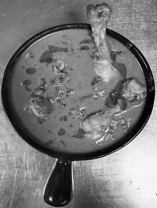Delhi Chicken ( Thin Gravy Desi Style Bone)