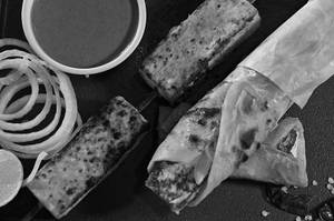 Paneer Tikka Roll