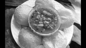 Puri Sabzi (2 Puri)