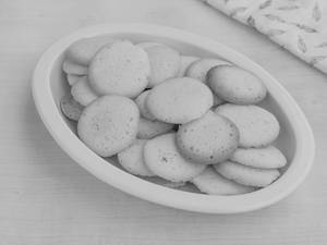 Wine Biscuit (250 Gms)