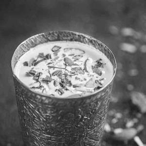 Badam Kesaria Thick Shake