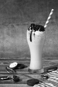 Oreo Brownie Milk Shake